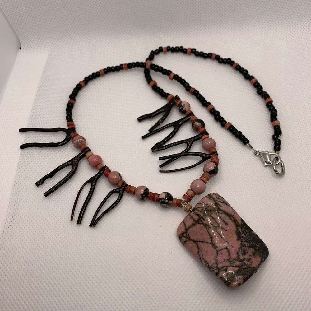 Rhodonite and Black Coral Necklace‎